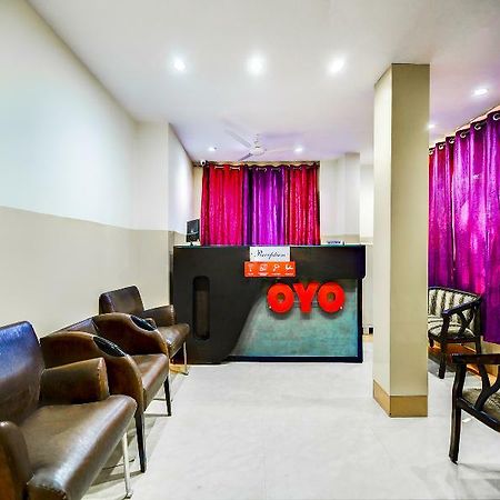 Oyo 28461 Royal Stay Inn Δελχί Εξωτερικό φωτογραφία