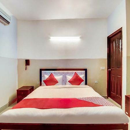 Oyo 28461 Royal Stay Inn Δελχί Εξωτερικό φωτογραφία