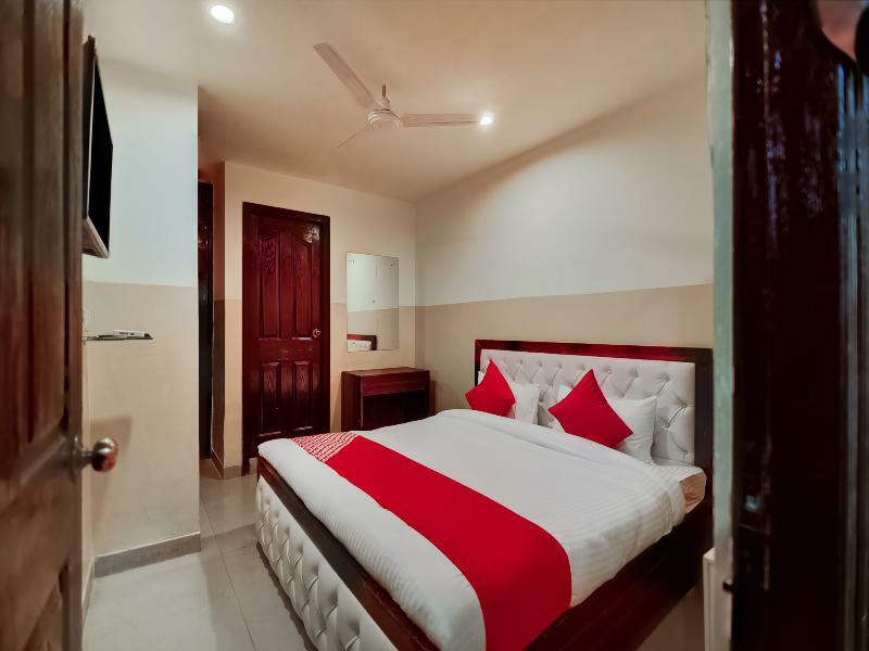 Oyo 28461 Royal Stay Inn Δελχί Εξωτερικό φωτογραφία