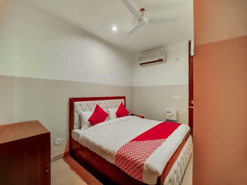 Oyo 28461 Royal Stay Inn Δελχί Εξωτερικό φωτογραφία